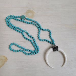 New Bohemian Turquoise Necklace w/ Horn Pendant